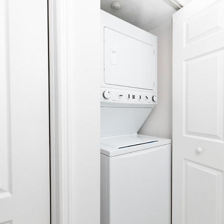 Beautiful 2/2.5 Condo W/Free Parking Fast Wifi Miami Zewnętrze zdjęcie