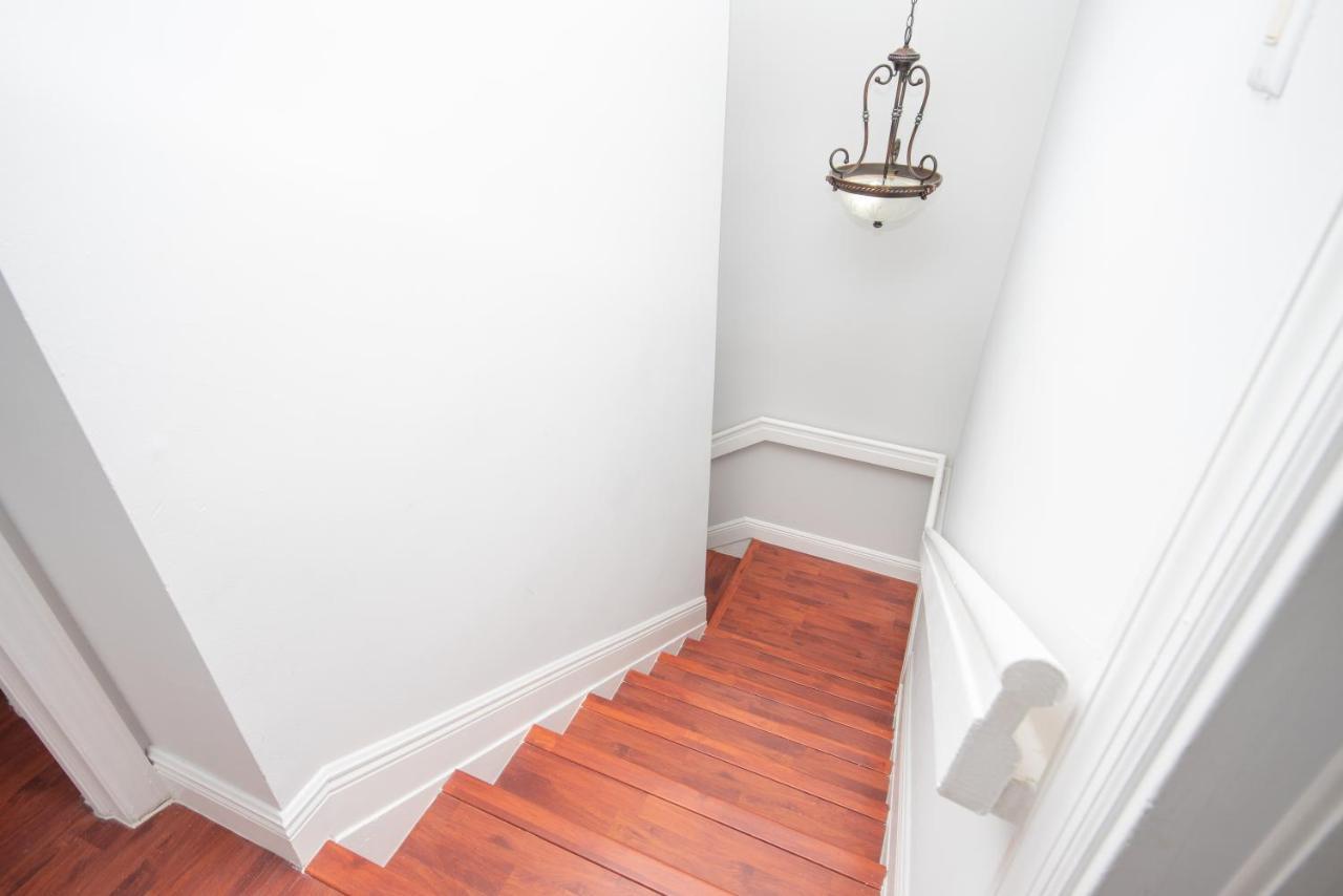 Beautiful 2/2.5 Condo W/Free Parking Fast Wifi Miami Zewnętrze zdjęcie